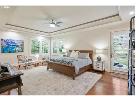 260 Iron Mountain Boulevard Lake Oswego OR 97034