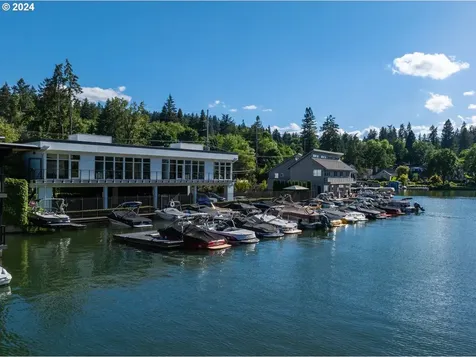 260 Iron Mountain Boulevard Lake Oswego OR 97034