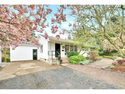 2955 Charnelton Street Eugene OR 97405