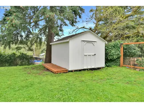 2955 Charnelton Street Eugene OR 97405