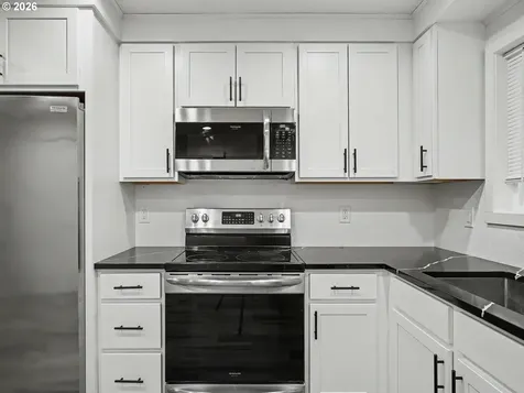 445 N Hayden Bay Drive Portland OR 97217