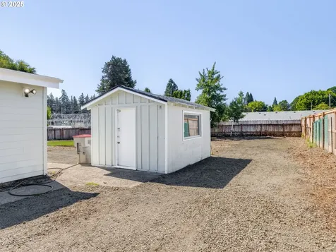 1542 NE 10th Avenue Mcminnville OR 97128