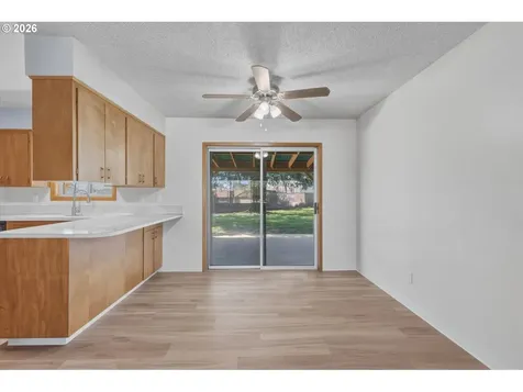 2504 NE 84th Avenue Vancouver WA 98662