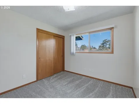 2504 NE 84th Avenue Vancouver WA 98662