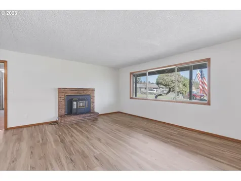2504 NE 84th Avenue Vancouver WA 98662