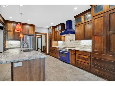 18740 S Upper Highland Road Beavercreek OR 97004