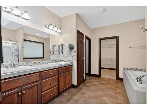 18740 S Upper Highland Road Beavercreek OR 97004