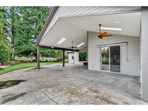 18740 S Upper Highland Road Beavercreek OR 97004