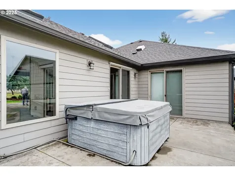 18740 S Upper Highland Road Beavercreek OR 97004