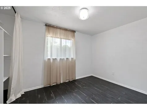 144 Peppertree Court Roseburg OR 97471