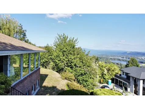3137 NW 3rd Avenue Camas WA 98607
