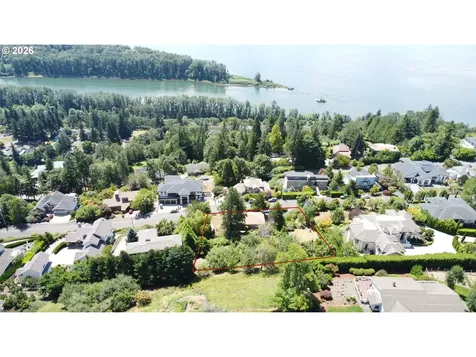 3137 NW 3rd Avenue Camas WA 98607