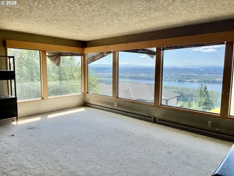 3137 NW 3rd Avenue Camas WA 98607