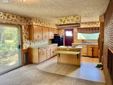 3137 NW 3rd Avenue Camas WA 98607