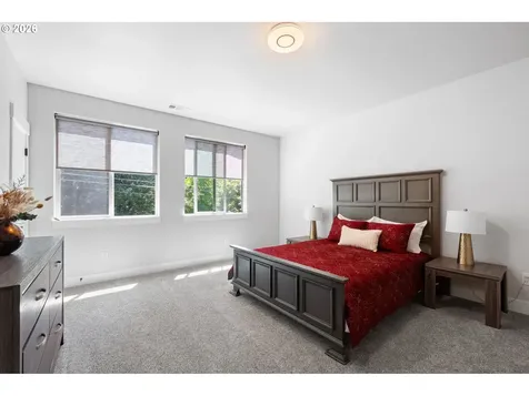 5353 Lakeview Boulevard Lake Oswego OR 97035