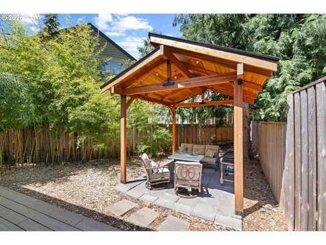 5353 Lakeview Boulevard Lake Oswego OR 97035