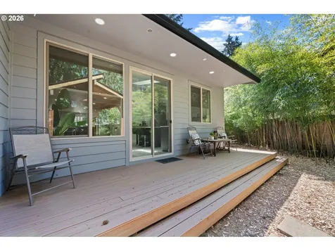5353 Lakeview Boulevard Lake Oswego OR 97035