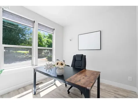 5353 Lakeview Boulevard Lake Oswego OR 97035