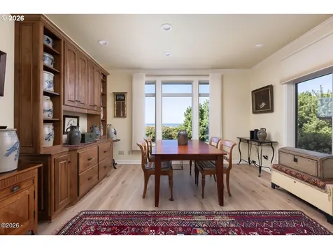 4271 NW Hidden Lake Loop Waldport OR 97394