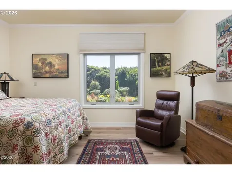 4271 NW Hidden Lake Loop Waldport OR 97394