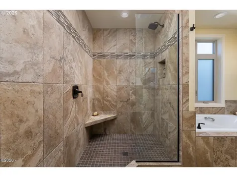 4271 NW Hidden Lake Loop Waldport OR 97394