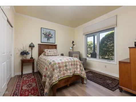 4271 NW Hidden Lake Loop Waldport OR 97394
