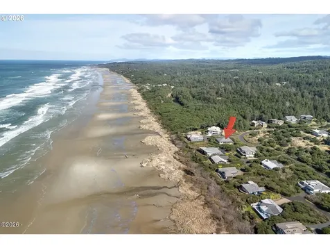 4271 NW Hidden Lake Loop Waldport OR 97394