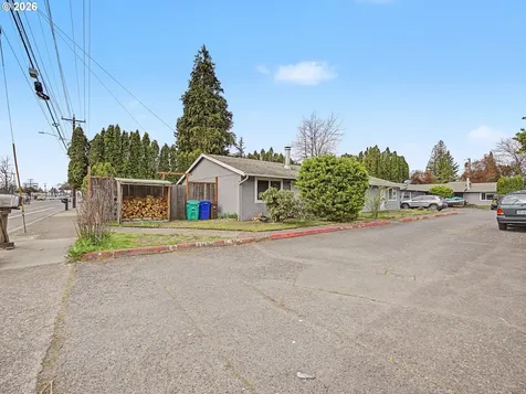 18635 SE Division Street Gresham OR 97030