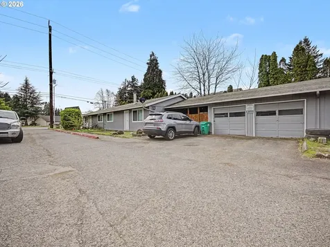 18635 SE Division Street Gresham OR 97030