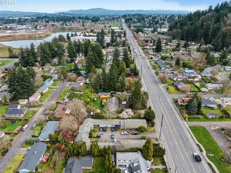 18635 SE Division Street Gresham OR 97030