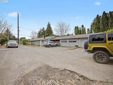 18635 SE Division Street Gresham OR 97030