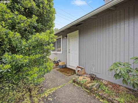18635 SE Division Street Gresham OR 97030