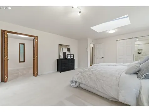 4584 Calaroga Drive West Linn OR 97068