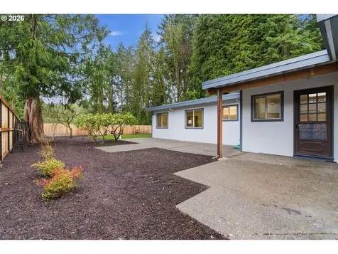 4584 Calaroga Drive West Linn OR 97068