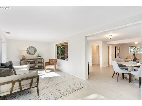 20390 SW Avon Court Beaverton OR 97078