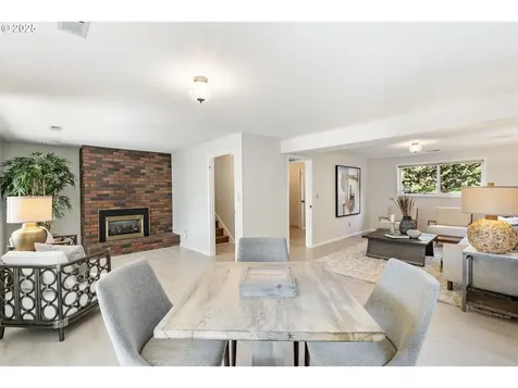 20390 SW Avon Court Beaverton OR 97078