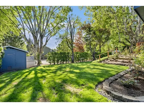20390 SW Avon Court Beaverton OR 97078
