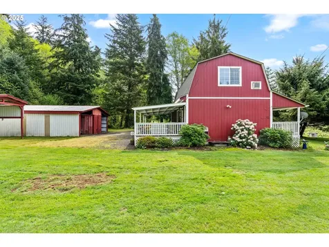 1042 W State Route 4 Cathlamet WA 98612