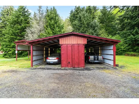 1042 W State Route 4 Cathlamet WA 98612