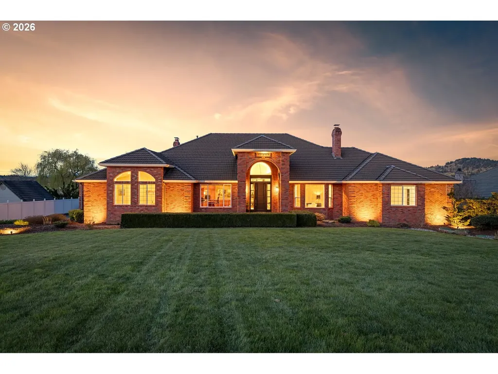 17400 NE Stoney Meadows Drive Vancouver WA 98682