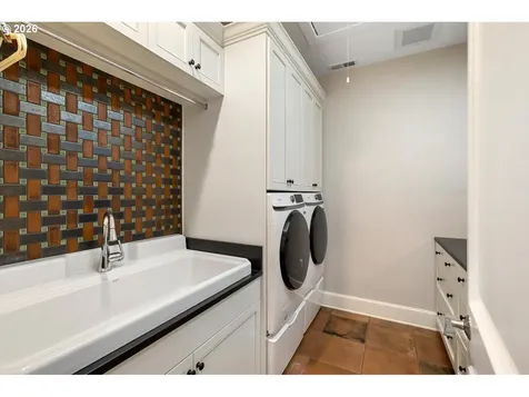 17400 NE Stoney Meadows Drive Vancouver WA 98682