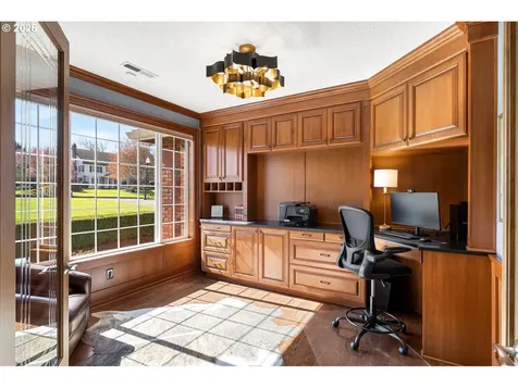 17400 NE Stoney Meadows Drive Vancouver WA 98682