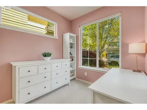 1087 SE Tamora Avenue Hillsboro OR 97123
