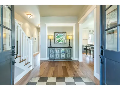 27716 Erickson Road Eugene OR 97402