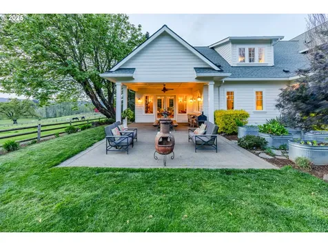 27716 Erickson Road Eugene OR 97402