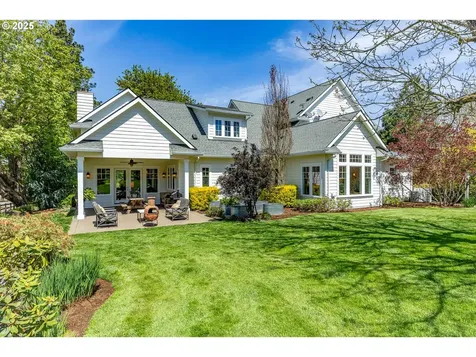 27716 Erickson Road Eugene OR 97402