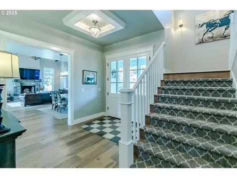 27716 Erickson Road Eugene OR 97402