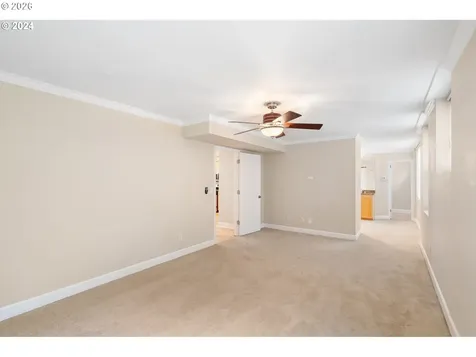 1205 SW Cardinell Drive Portland OR 97201