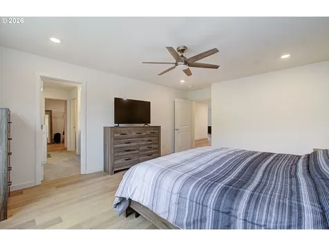 1119 W 15th Street La Center WA 98629