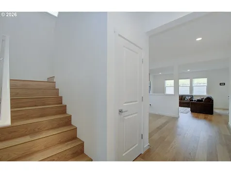 1119 W 15th Street La Center WA 98629